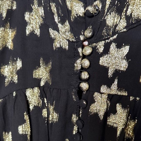 Ciebon Chic Long Sleeve Black and Gold stars dress - Picture 4 of 6